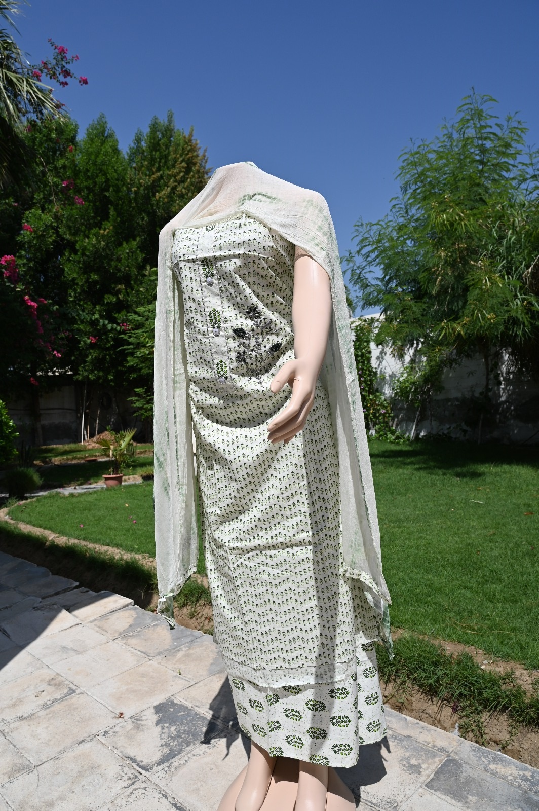 3 Pcs Stitched Dress – YAC04